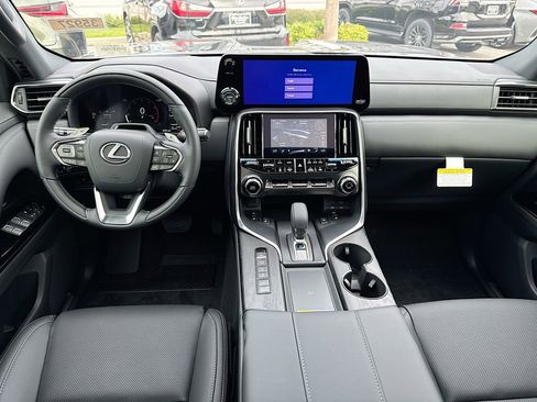 New 2026 Lexus LX 700h Luxury image 24