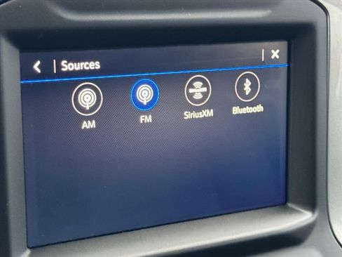 Used 2025 Chevrolet Silverado 1500 Custom image 23