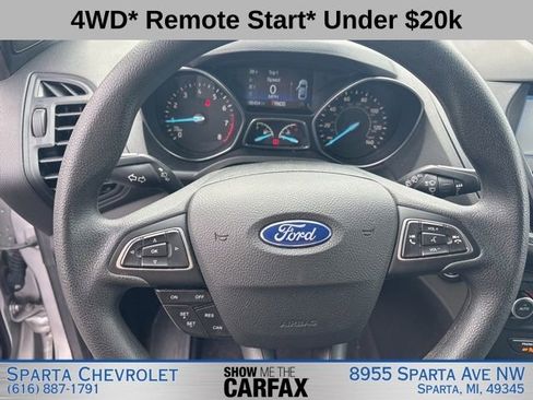 Used 2019 Ford Escape SE image 13