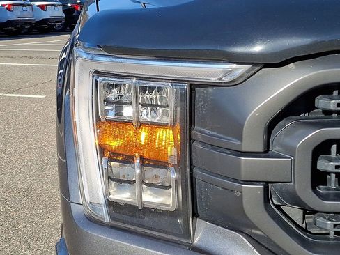 Used 2022 Ford F150 XLT w/ Equipment Group 302A High image 12