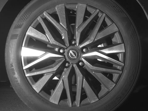 Used 2025 Nissan Altima 2.5 SV FWD image 28