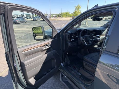 New 2026 Chevrolet Silverado 2500 LT w/ Trail Boss Package AWD/4WD image 6