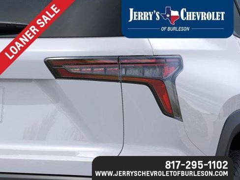 New 2026 Chevrolet Equinox LT w/ Convenience Package II image 11