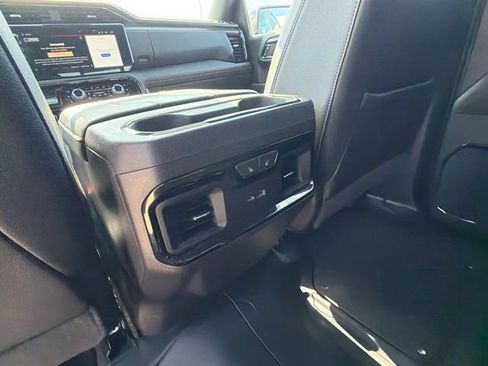 Certified 2024 GMC Sierra 1500 AT4 w/ Technology Package AWD/4WD image 25
