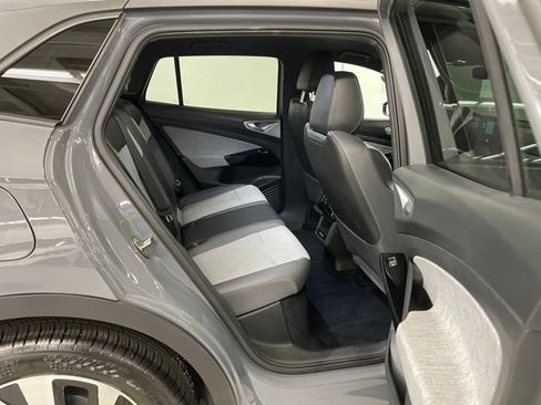 Certified 2023 Volkswagen ID.4 Pro RWD image 10