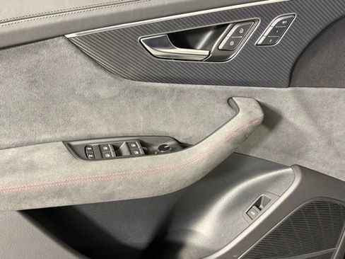 Used 2026 Audi RS Q8 performance image 12