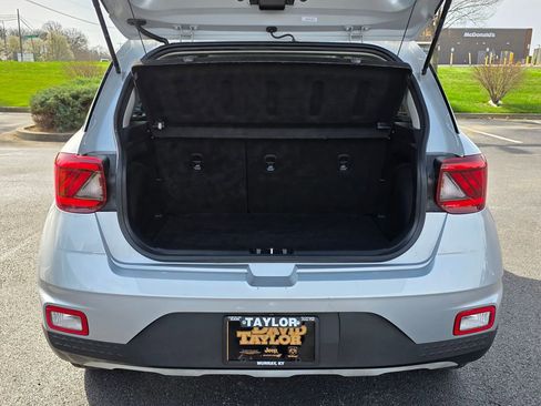 Used 2020 Hyundai Venue SEL w/ Convenience Package image 34