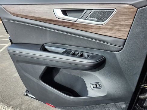 New 2026 Volkswagen Atlas SEL Premium R-Line image 22