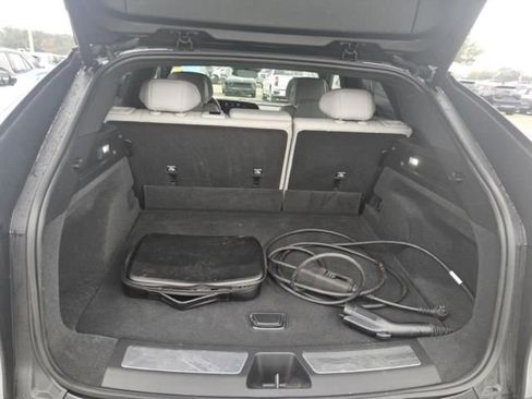 Used 2025 Cadillac Lyriq Sport image 10