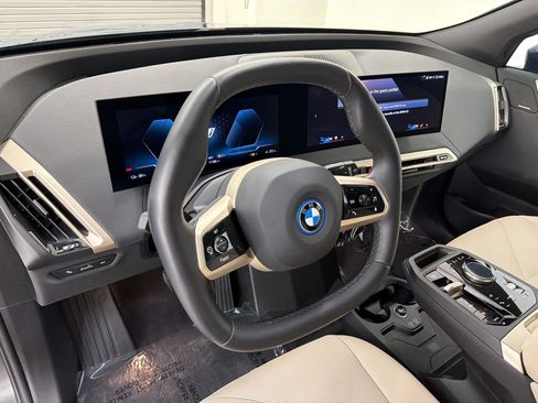 Used 2024 BMW iX xDrive50 w/ Convenience Package AWD/4WD image 4