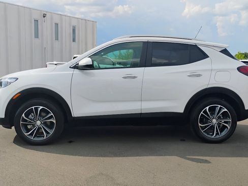 Used 2023 Buick Encore GX Select w/ Safety Package II image 4