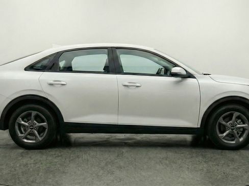 Used 2025 Kia K4 FWD image 11