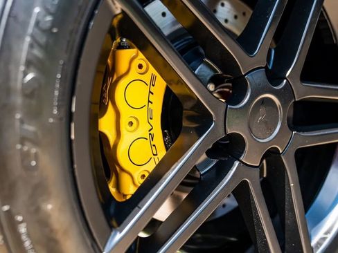 Used 2006 Chevrolet Corvette Z06 w/ Preferred Equipment Group image 45