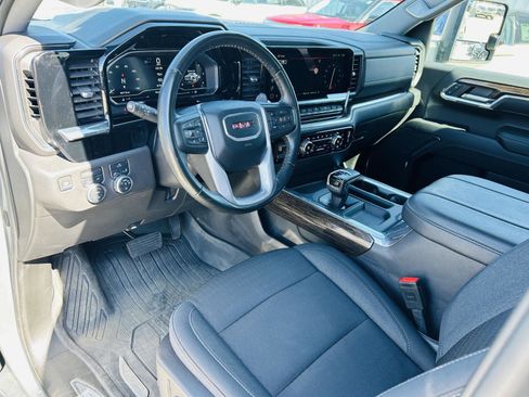 Used 2024 GMC Sierra 1500 Elevation w/ Max Trailering Package image 11