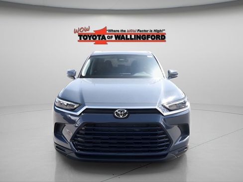 New 2026 Toyota Grand Highlander AWD image 5