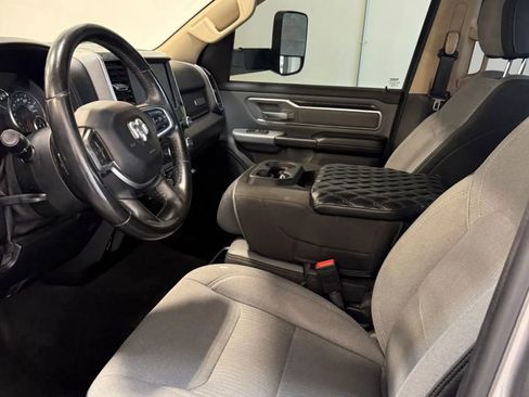 Used 2019 RAM 1500 Big Horn AWD/4WD image 11