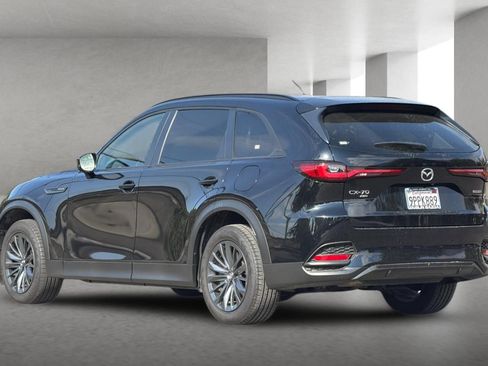 Certified 2025 MAZDA CX-70 3.3 Turbo w/ Preferred Package AWD/4WD image 6