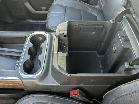 Used 2020 Chevrolet Silverado 3500 High Country w/ Technology Package image 27