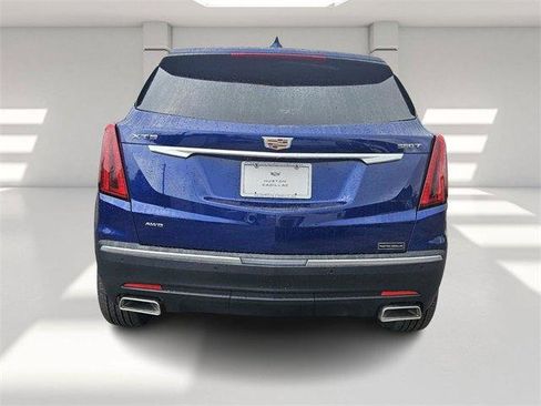 New 2026 Cadillac XT5 Luxury image 4