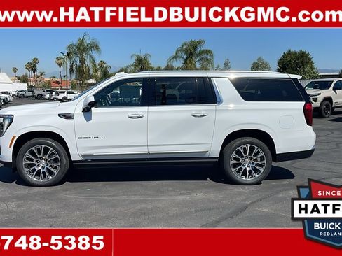 New 2026 GMC Yukon XL Denali w/ Denali Reserve Package AWD/4WD image 2