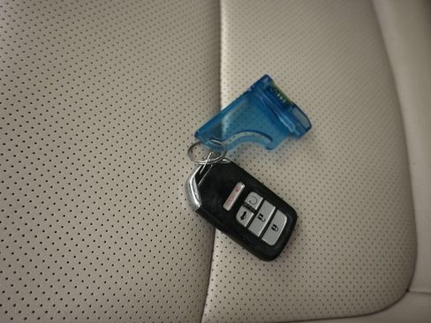 Used 2021 Honda Accord EX-L image 53