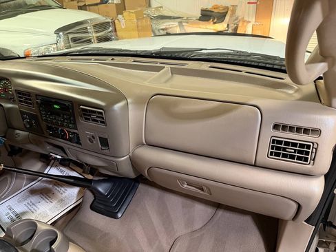 Used 2002 Ford F250 Lariat AWD/4WD image 36