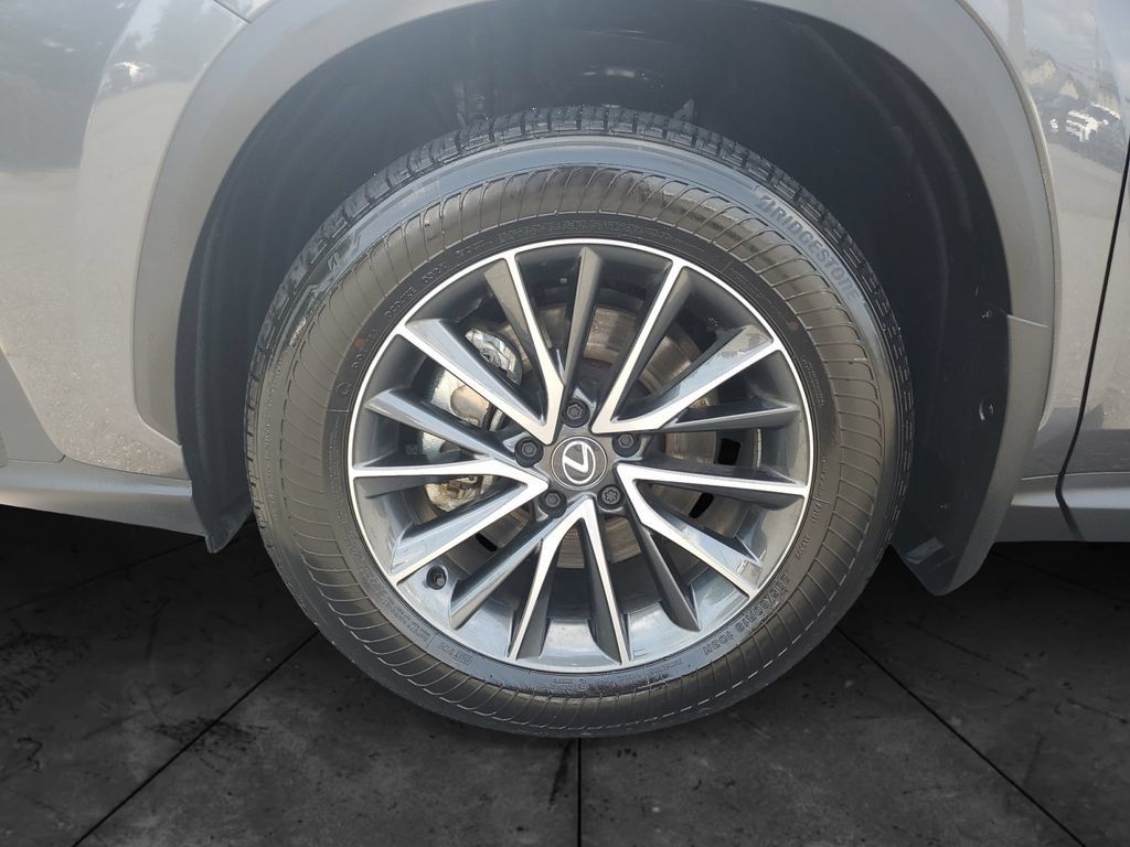 Used 2025 Lexus NX 350h AWD w/ Accessory Package (Z2) image 14