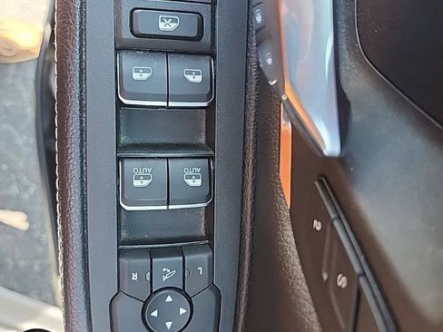 Certified 2025 RAM 1500 Laramie AWD/4WD image 24