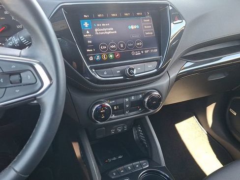 Certified 2023 Chevrolet TrailBlazer ACTIV w/ Sun and Liftgate Package AWD/4WD image 19
