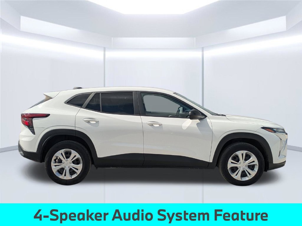 Used 2025 Chevrolet Trax LS FWD image 8