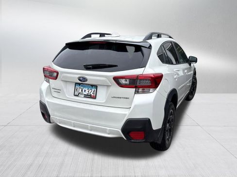 Used 2023 Subaru Crosstrek 2.0i Premium image 9
