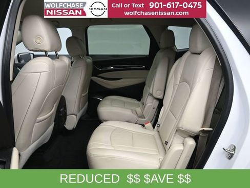 Used 2023 Buick Enclave Essence FWD image 13