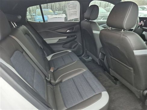 Certified 2024 Buick Envista Preferred w/ Convenience I Package image 24