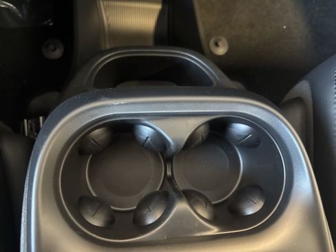 New 2026 Chrysler Pacifica Select image 33