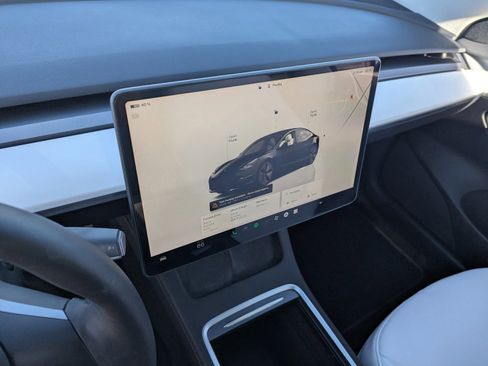 Used 2022 Tesla Model 3 Long Range image 26