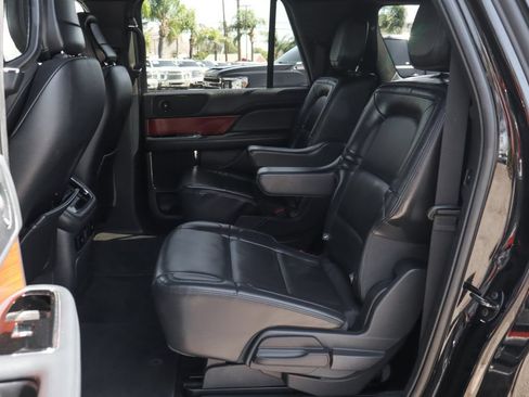 Used 2022 Lincoln Navigator L 4WD image 50