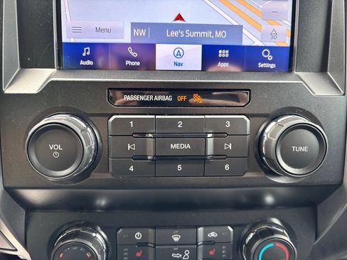 Used 2020 Ford F150 XLT w/ Equipment Group 302A Luxury AWD/4WD image 67