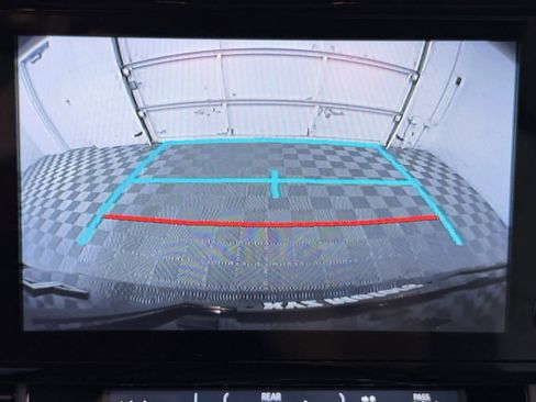 Used 2024 Toyota Sienna XSE image 25