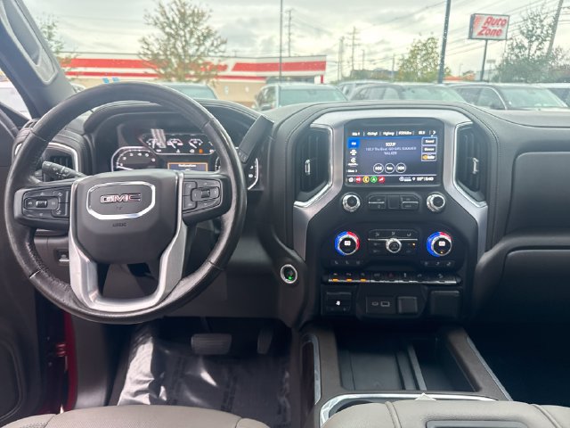 Used 2021 GMC Sierra 1500 SLT w/ SLT Premium Plus Package AWD/4WD image 15