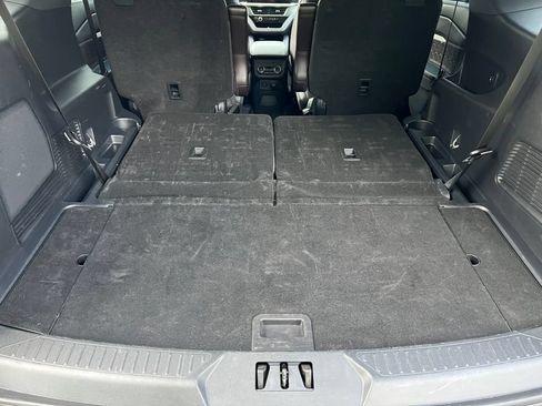 Used 2025 Ford Explorer Platinum w/ LUX Leather Package AWD/4WD image 22