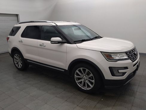 Used 2017 Ford Explorer Limited FWD image 11