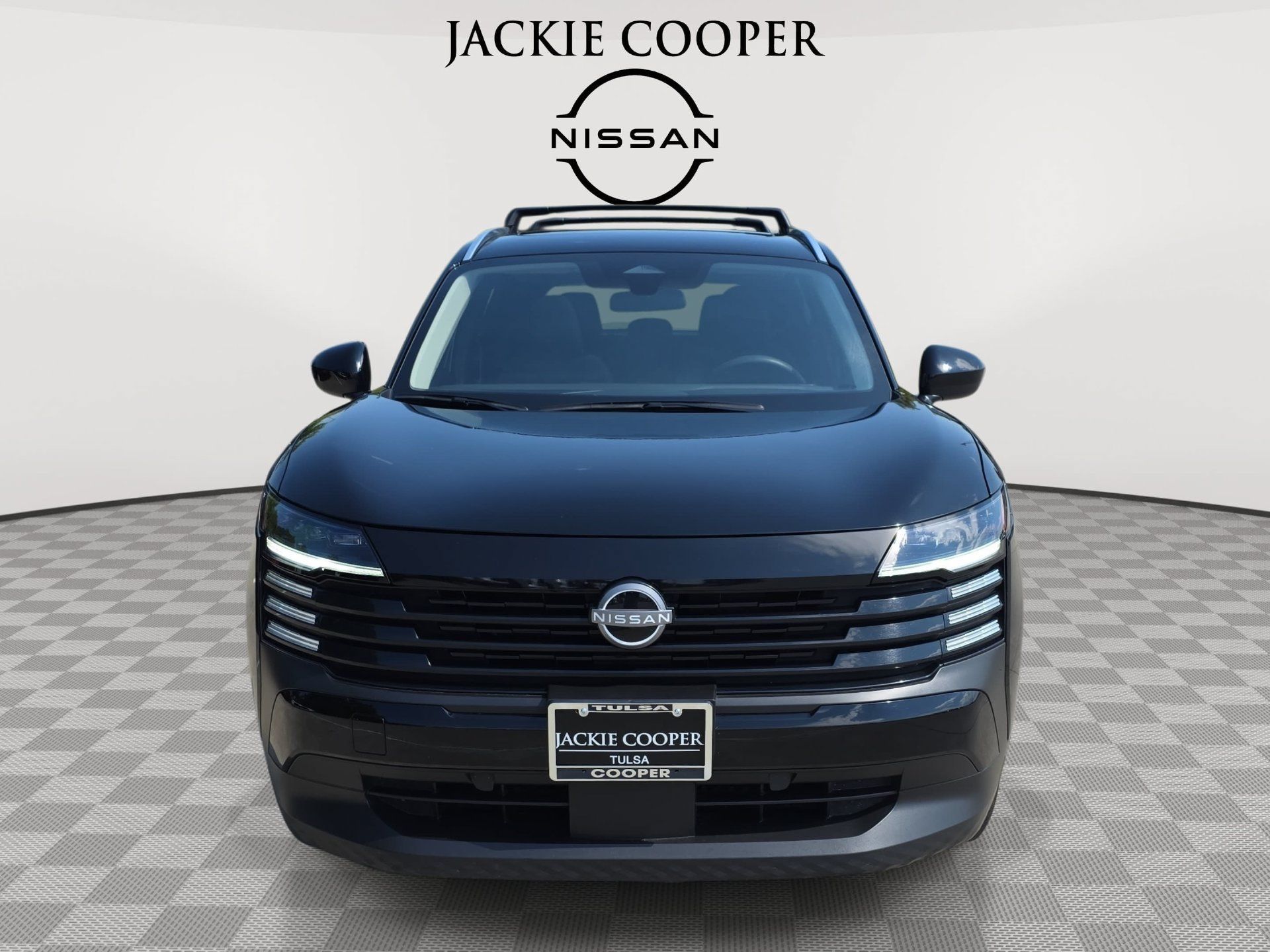 Used 2026 Nissan Kicks SV w/ SV Premium Package AWD/4WD image 2