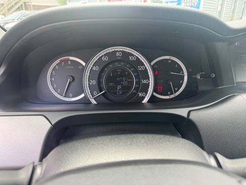Used 2015 Honda Accord LX image 12
