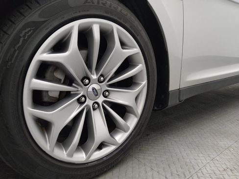 Used 2014 Ford Taurus Limited image 31