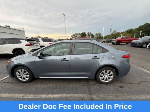 Used 2024 Toyota Corolla LE FWD image 1