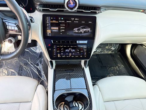 Used 2025 Maserati GranCabrio Folgore image 18