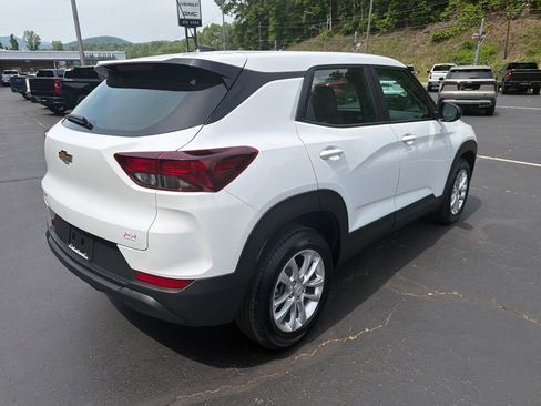 New 2026 Chevrolet TrailBlazer LS FWD image 4