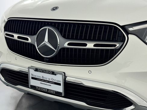 Certified 2026 Mercedes-Benz GLC 300 image 12