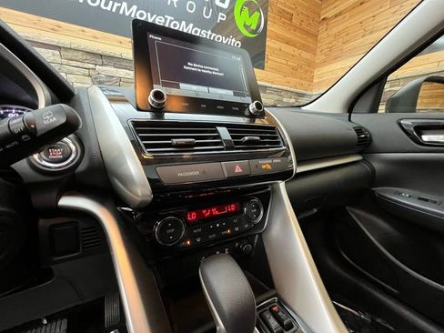 Used 2024 Mitsubishi Eclipse Cross SEL image 18
