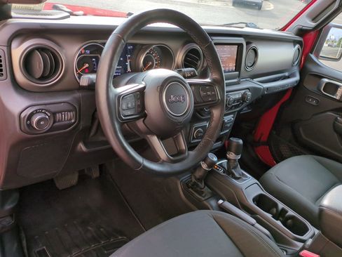 Used 2021 Jeep Wrangler Sport S image 14